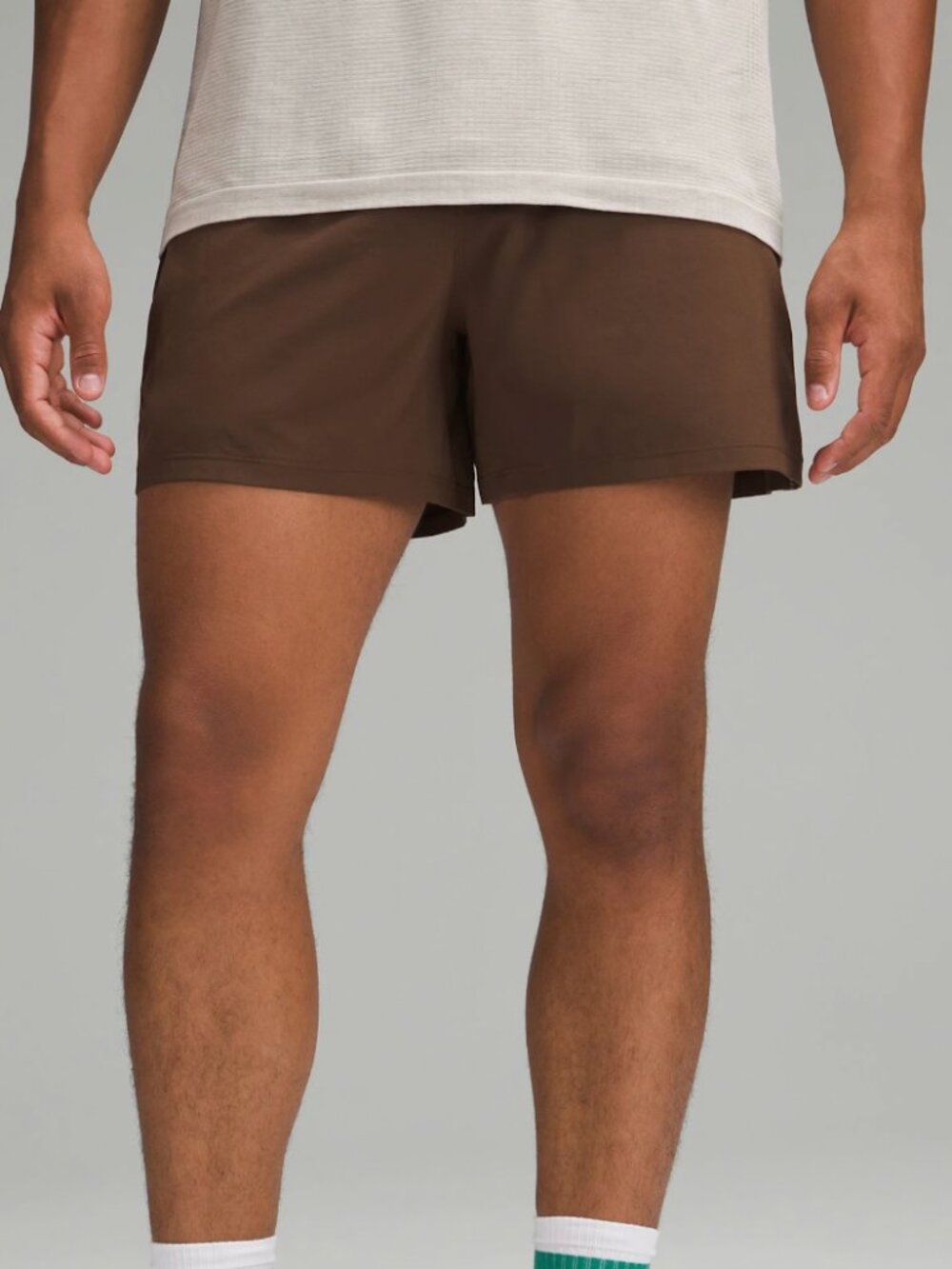 NWOT Lululemon Pace Breaker 5" Linerless Short - Brown Soil - Medium